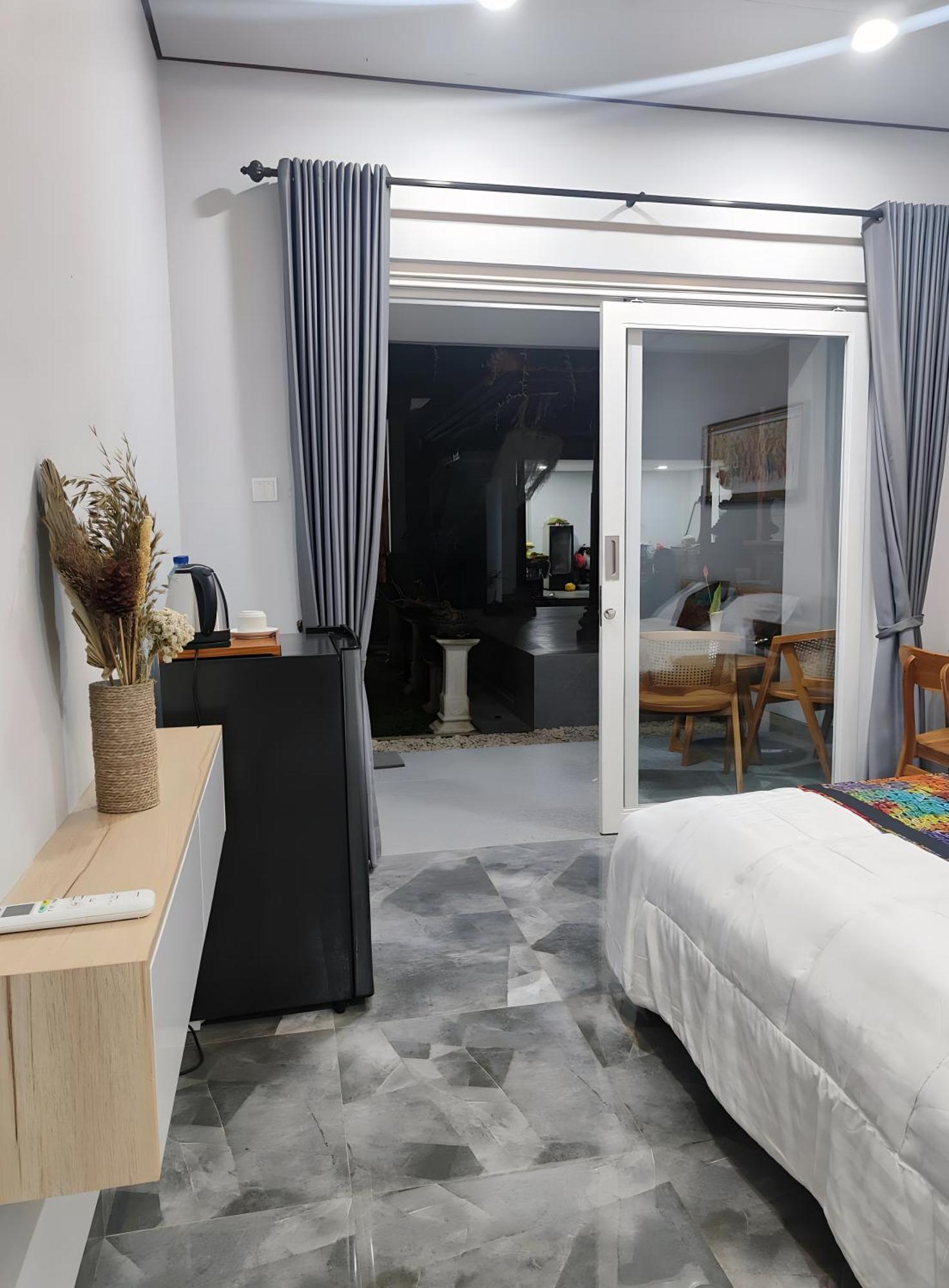 Suka Homestay سانور المظهر الخارجي الصورة