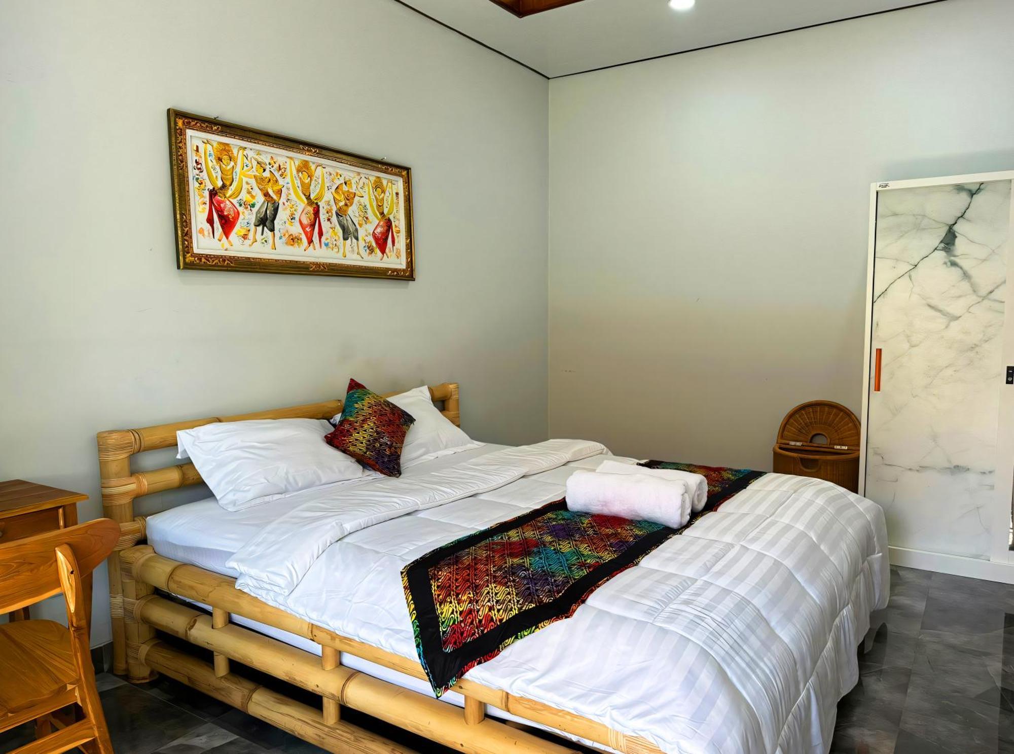 Suka Homestay سانور المظهر الخارجي الصورة